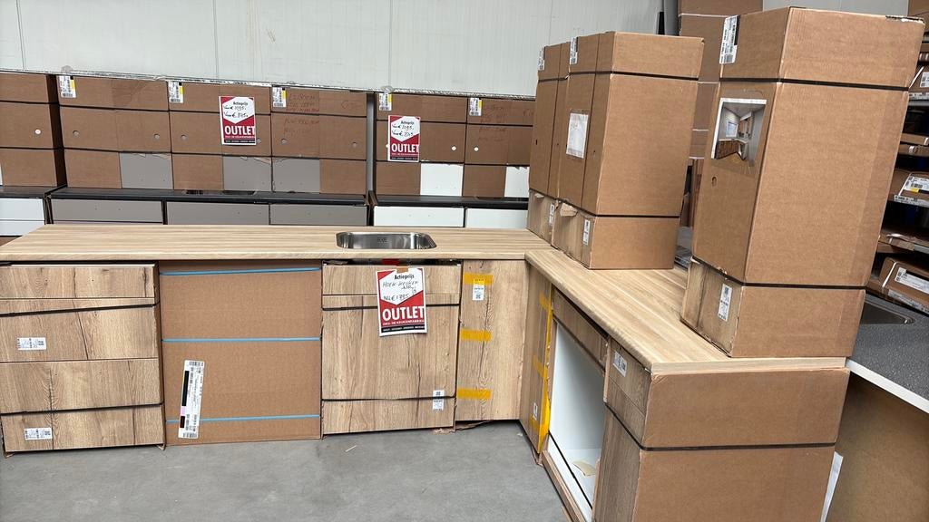 Diverse nieuwe keukenblokjes in de Outlet van Bruynzeel, Huis en Inrichting, Ophalen, Wit, Nieuw, Enkelwandige keuken