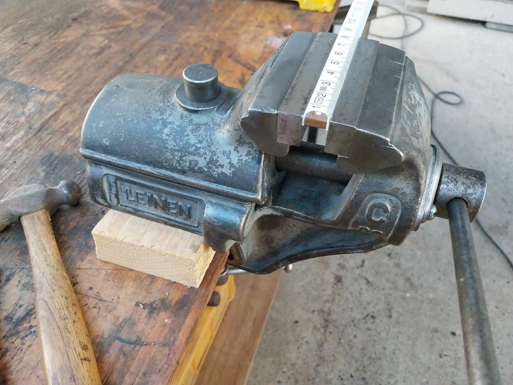 Leinen C80 Vintage Bankschroef - Volledig Gerestaureerd, Ophalen of Verzenden, Zo goed als nieuw