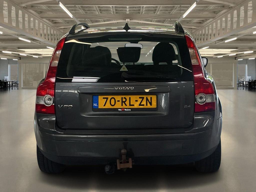 Volvo V50 2.4 Summum Automaat, electr. stoel, leder interieu, Gebruikt, 700 kg, 2435 cc, Stoelverwarming