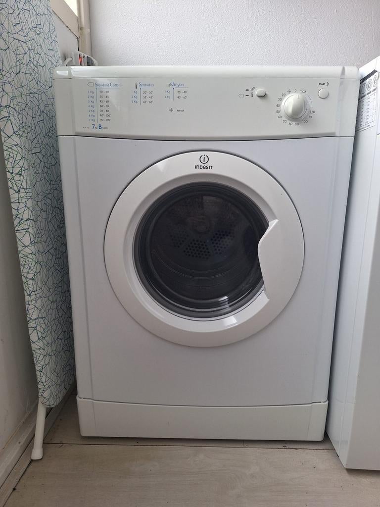 Indesit wasdroger in goede staat, Witgoed en Apparatuur, Wasdrogers, Gebruikt, Luchtafvoer, 6 tot 8 kg, 85 tot 90 cm, Ophalen of Verzenden