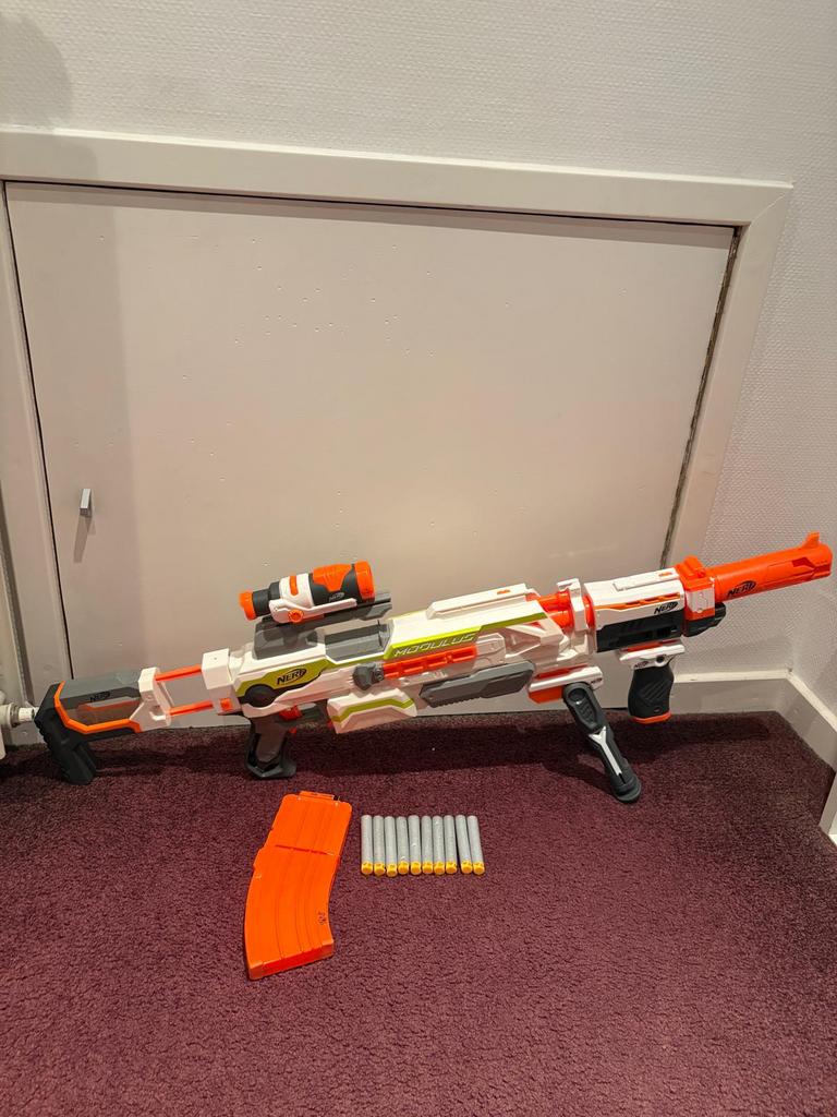 Nerf Strike Modulus Ecs-10 Halfautomatische Speelgoedblaster, Ophalen of Verzenden, Zo goed als nieuw
