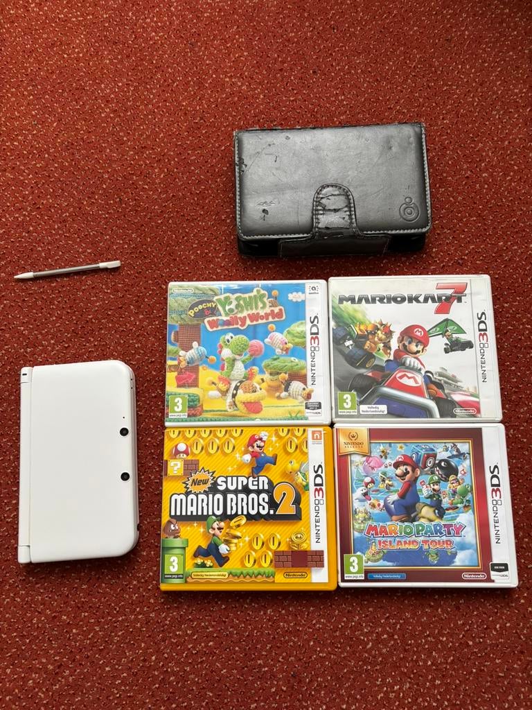 Nintendo 3DS XL met oplader en games, Wit, 3DS XL, Ophalen of Verzenden, Zo goed als nieuw