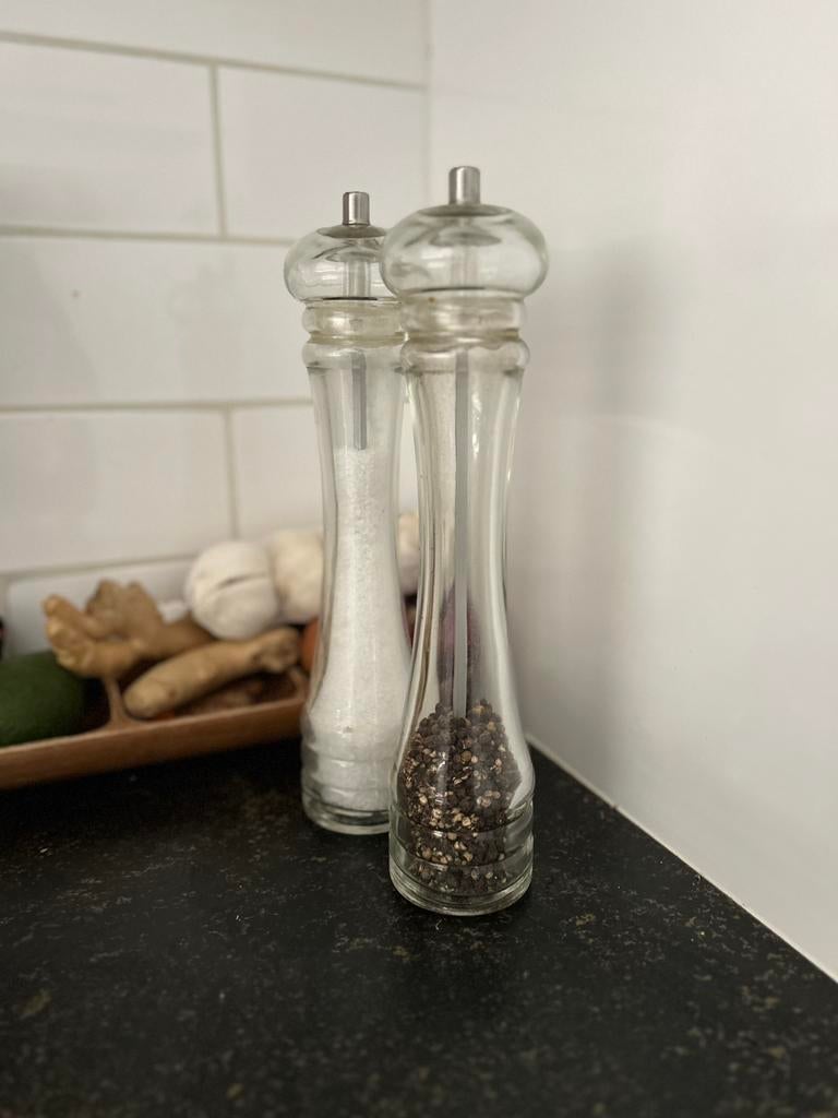 Stoha Design Germany pepermolen en zoutmolen, Ophalen of Verzenden, Zo goed als nieuw