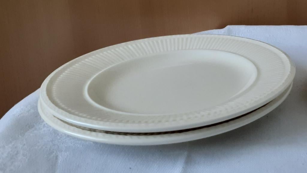 Wedgwood EDME 2 taartbordjes *eureka*, Overige typen, Ophalen of Verzenden, Zo goed als nieuw, Wedgwood