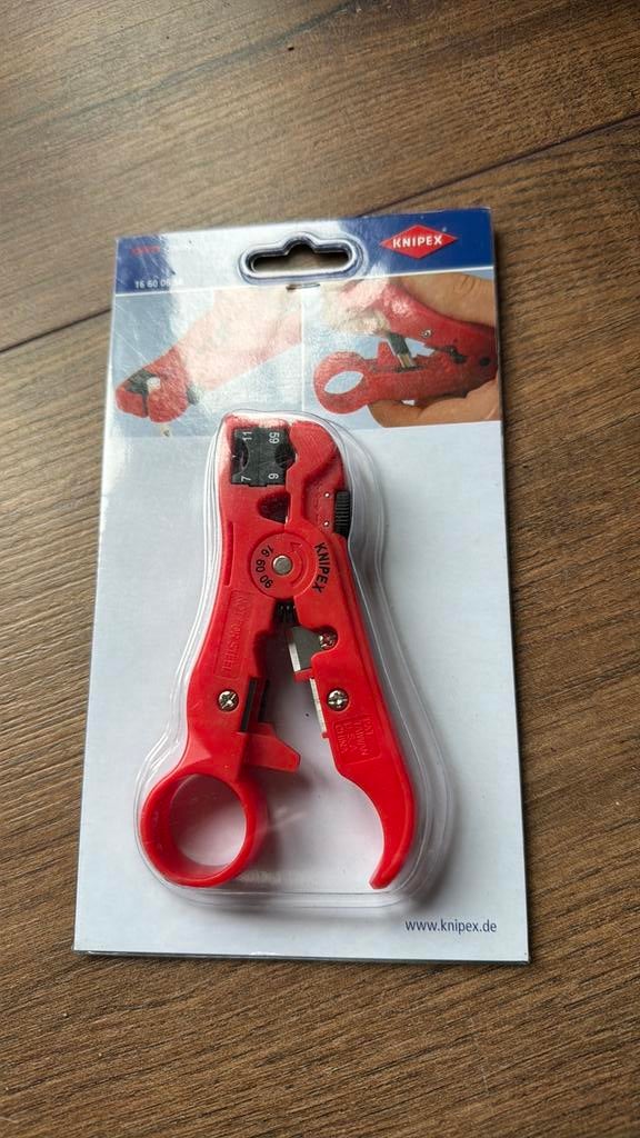 Te koop splinternieuwe Knipex 16 60 06SB knipper / stripper, Ophalen of Verzenden, Zo goed als nieuw