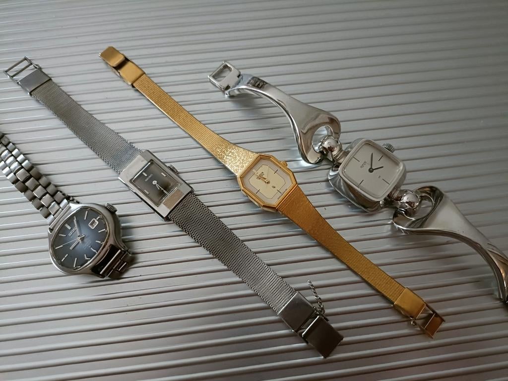 3x Vintage Dames Horloges Quartz Opwinders Seiko Zie Fotos, Gebruikt, Staal, Polshorloge, Ophalen of Verzenden