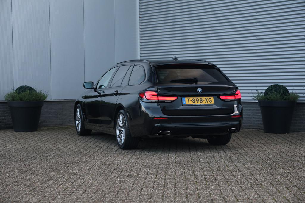 BMW 5 Serie Touring 530e Executive Black Edition 292PK NAP|S, 1998 cc, Achterwielaandrijving, Gebruikt, 4 cilinders
