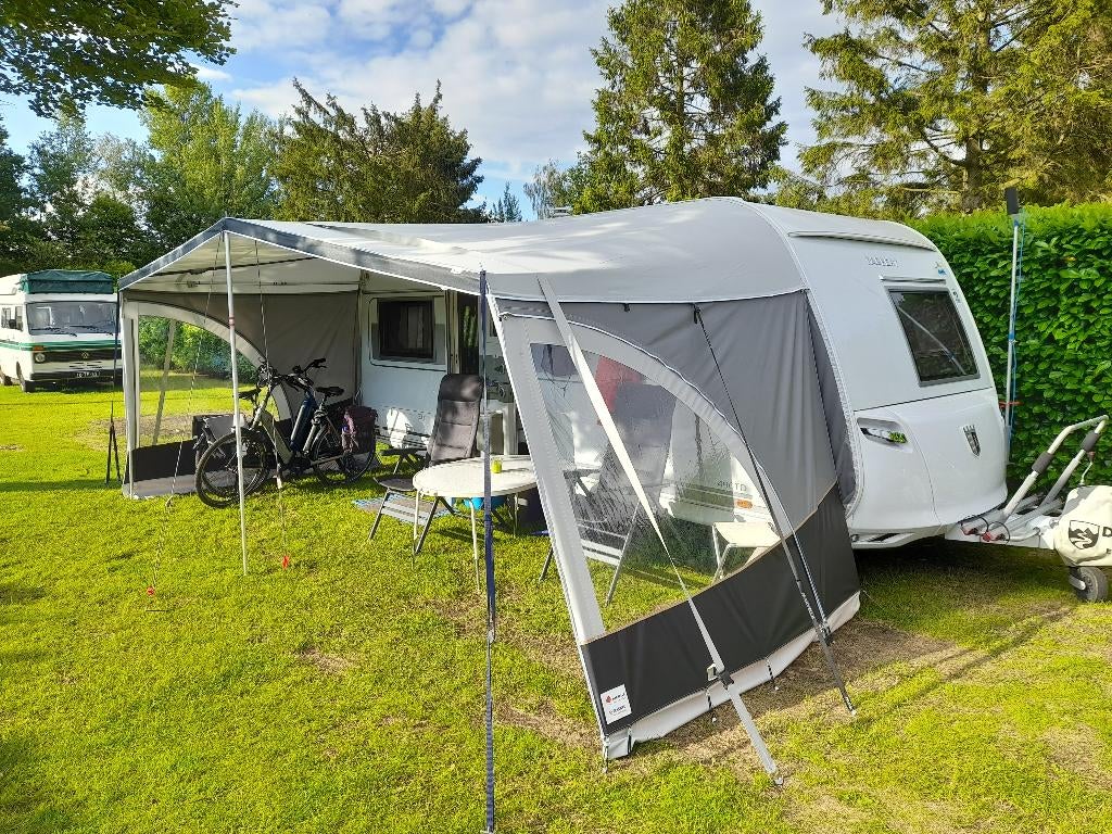 Caravan luifel, Caravans en Kamperen, Ophalen, Zo goed als nieuw