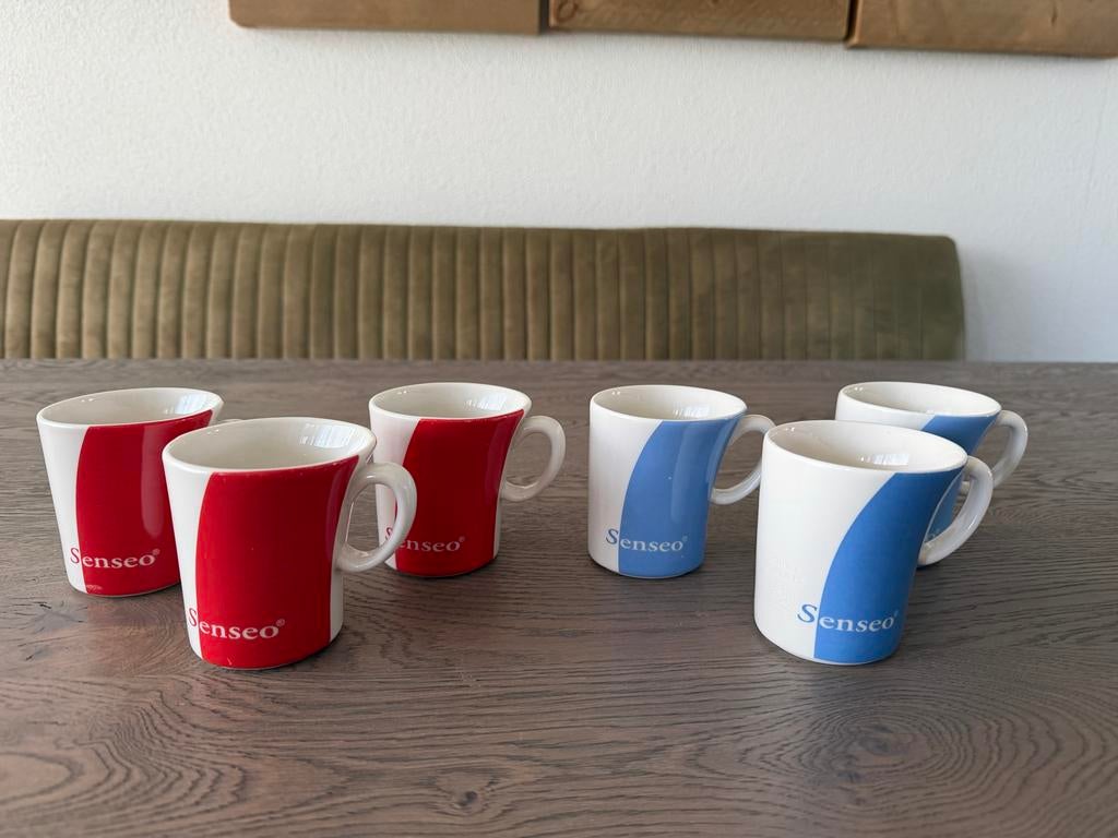 Senseo kopjes rood en blauw, 6 stuks, Keramiek, Ophalen of Verzenden, Zo goed als nieuw, Overige stijlen
