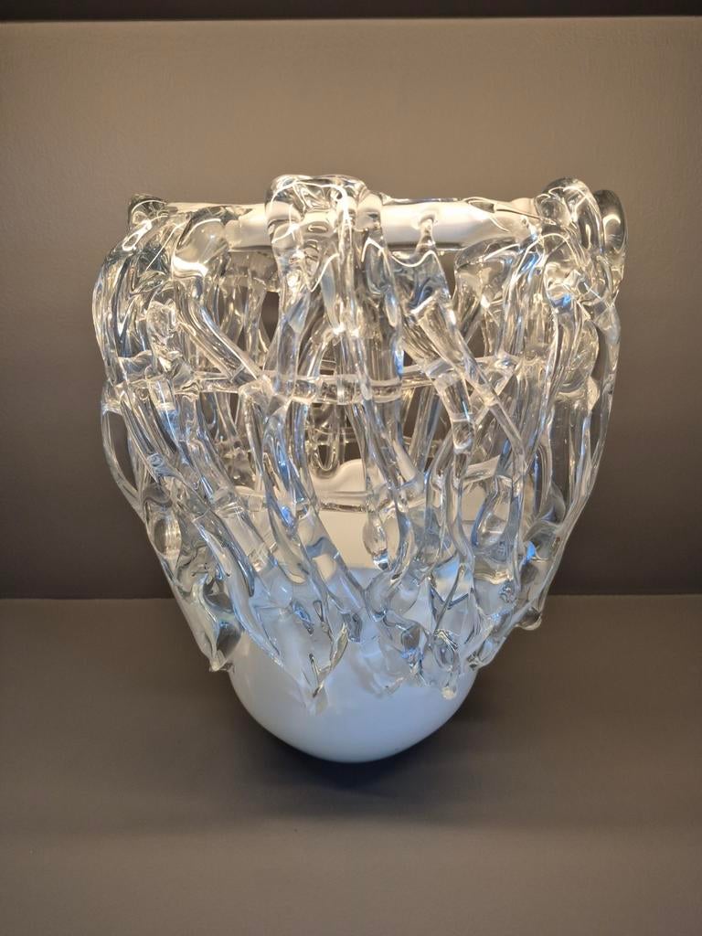 Prachtige Murano vaas opengewerkt, Ophalen of Verzenden