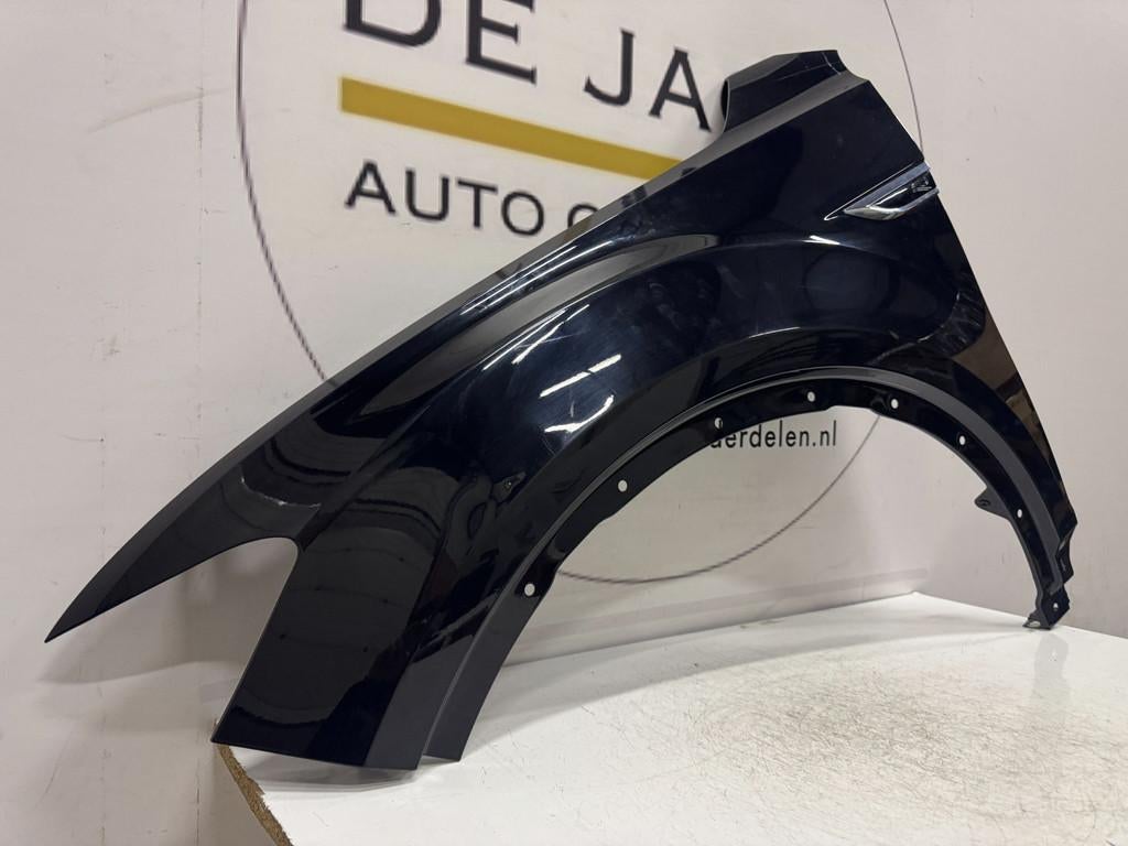 T ROC R LINE ZIJSCHERM SPATBORD VOORSCHERM LINKS 2GA821105, Gebruikt, Volkswagen, Volkswagen AG, Voor