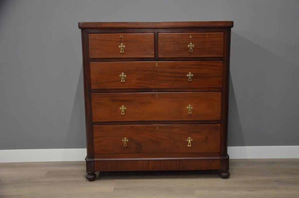 Antieke Engelse commode, Nieuw, 3 of 4 laden, Minder dan 100 cm, 25 tot 50 cm