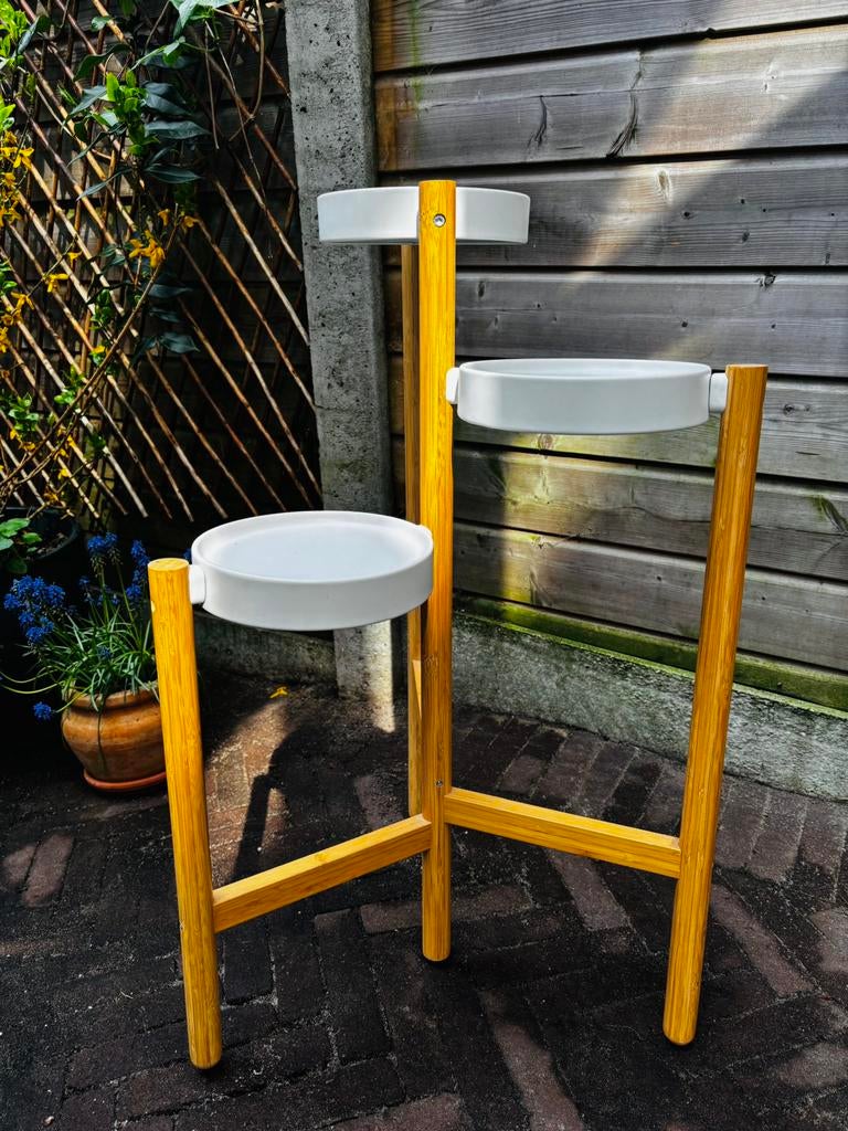 IKEA plant stand, 1 kruk, Ophalen, Zo goed als nieuw, 60 tot 90 cm