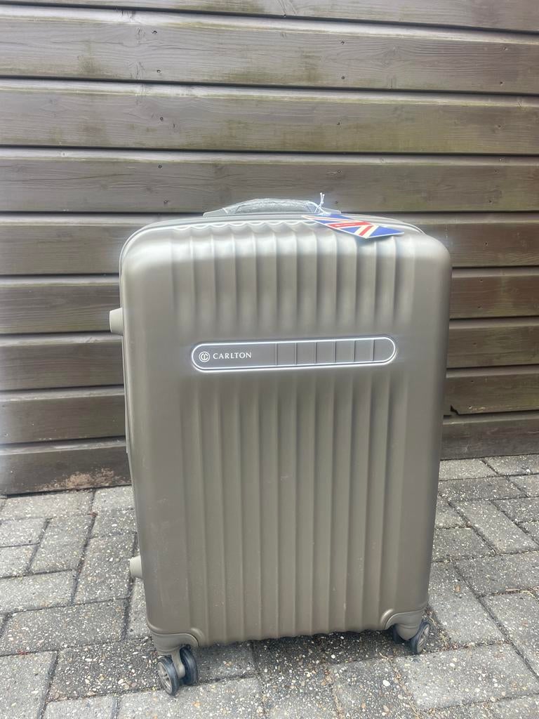 Carlton koffer, Wieltjes, Hard kunststof, Nieuw, Ophalen of Verzenden