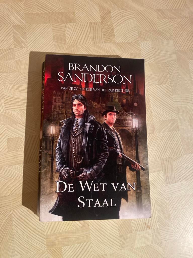 Brandon Sanderson - De wet van staal, Ophalen of Verzenden, Zo goed als nieuw, Brandon Sanderson