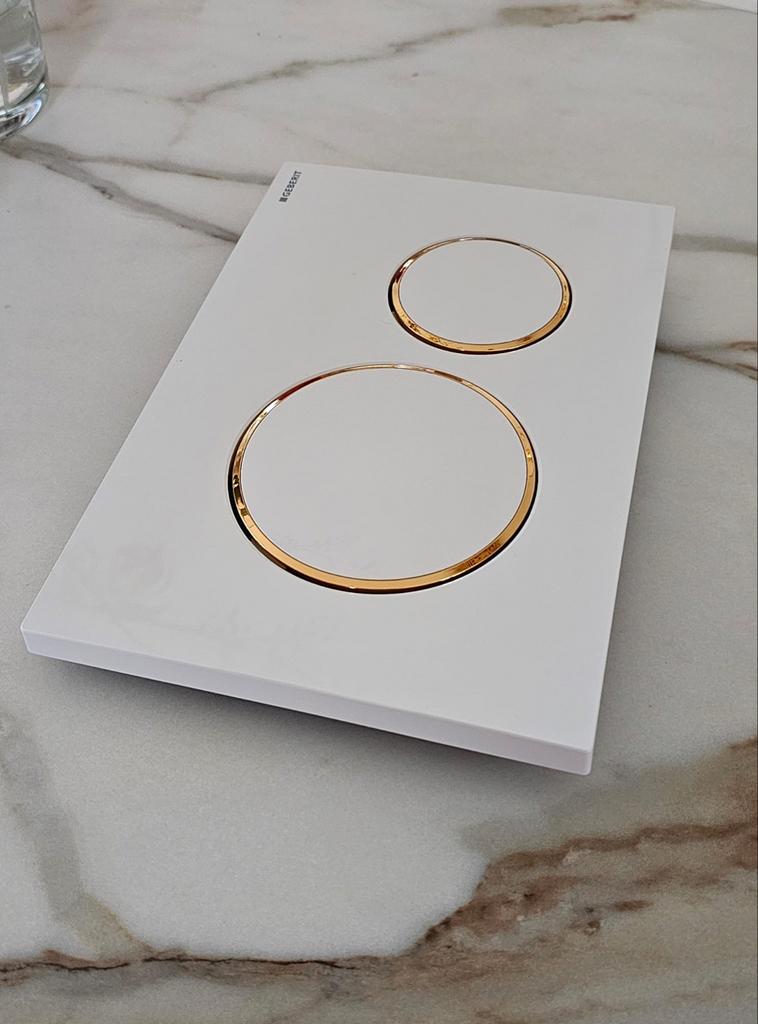 Geberit Sigma 20 bedieningspaneel wit/goud nieuw, Ophalen of Verzenden, Nieuw, Toilet