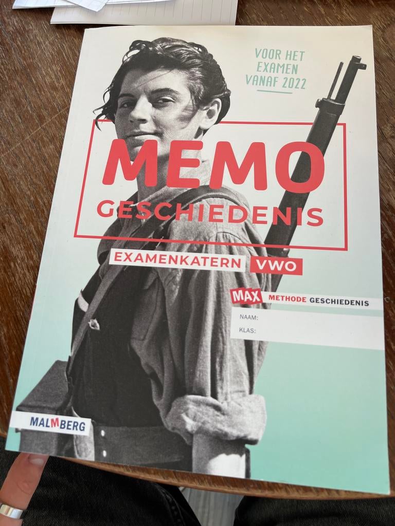 MEMO Geschiedenis Examenkatern VWO - Vanaf 2022, Ophalen of Verzenden, 20e eeuw of later, Zo goed als nieuw