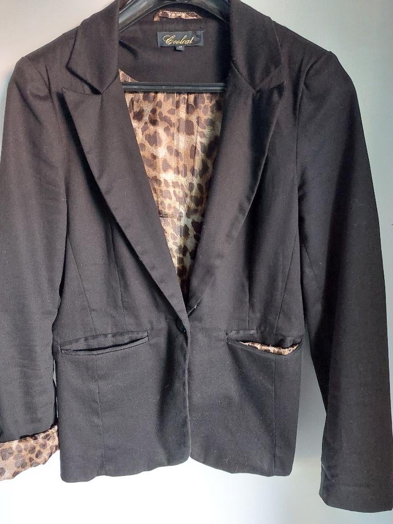 COOLCAT nette zwarte blazer, panterprintje mt. M  ZGAN, Kleding | Dames, Maat 38/40 (M), Zwart, Ophalen of Verzenden, Zo goed als nieuw