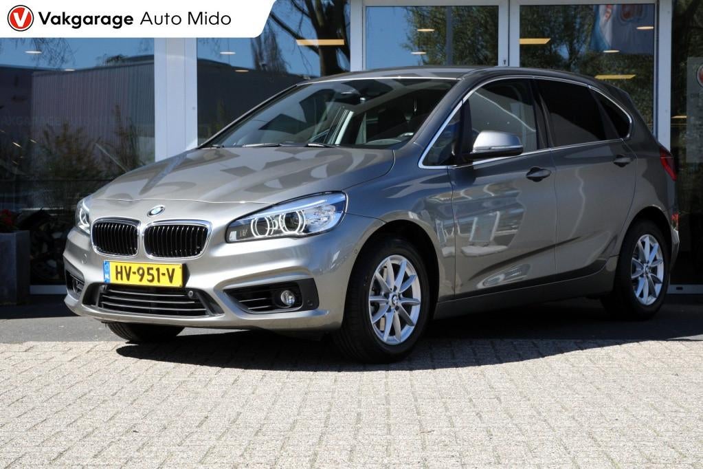 BMW 2 Serie Active Tourer 218i Automaat Essential | 1e eigen, Auto's, BMW, 12 maanden, 136 pk, Gebruikt, Origineel Nederlands
