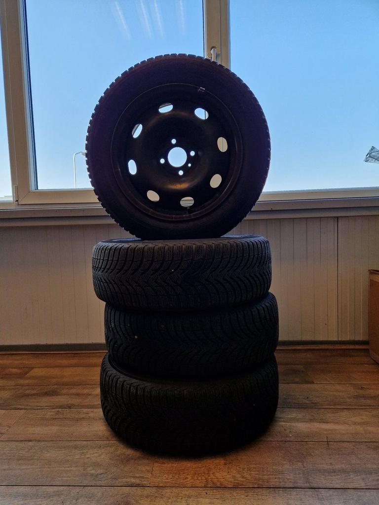 Citroën C4 Picasso Winterwielen 195/60 R16, Auto-onderdelen, Banden en Velgen, Banden en Velgen, Personenwagen, Gebruikt, Ophalen of Verzenden