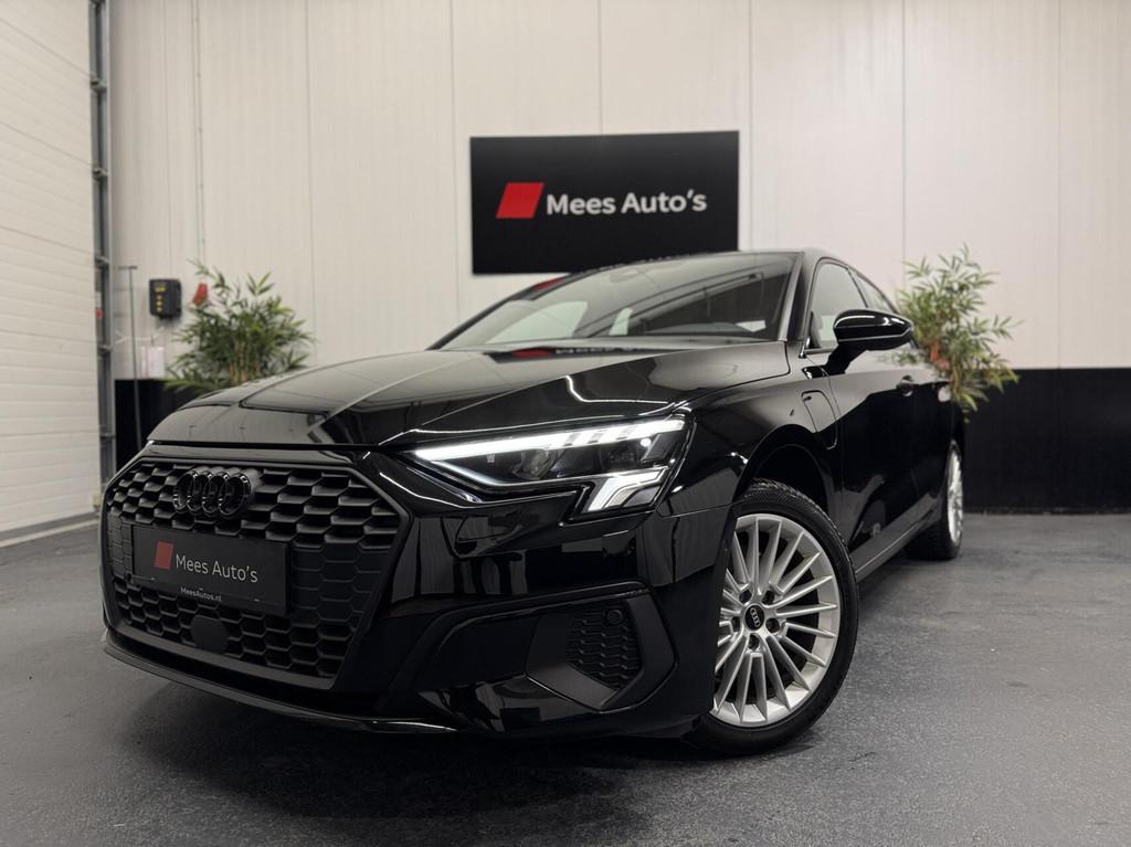 Audi A3 Sportback 40 TFSI e Advanced edition|Keyless|Carplay, Auto's, Audi, Stof, Gebruikt, 4 cilinders, Traction-control