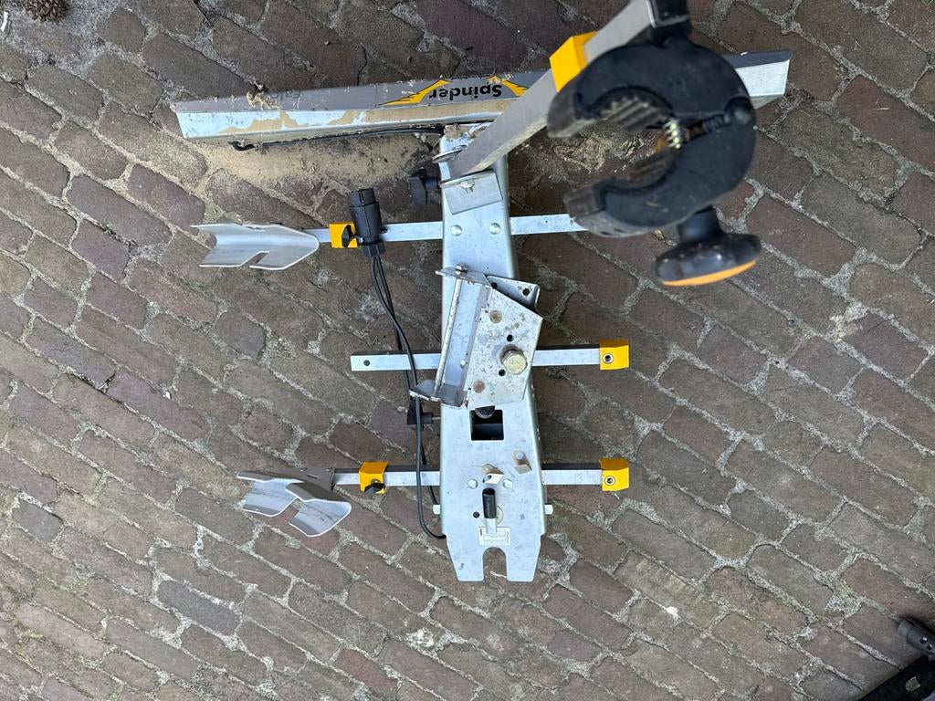 Spinder Falcon 3 fietsendrager incompleet, Ophalen