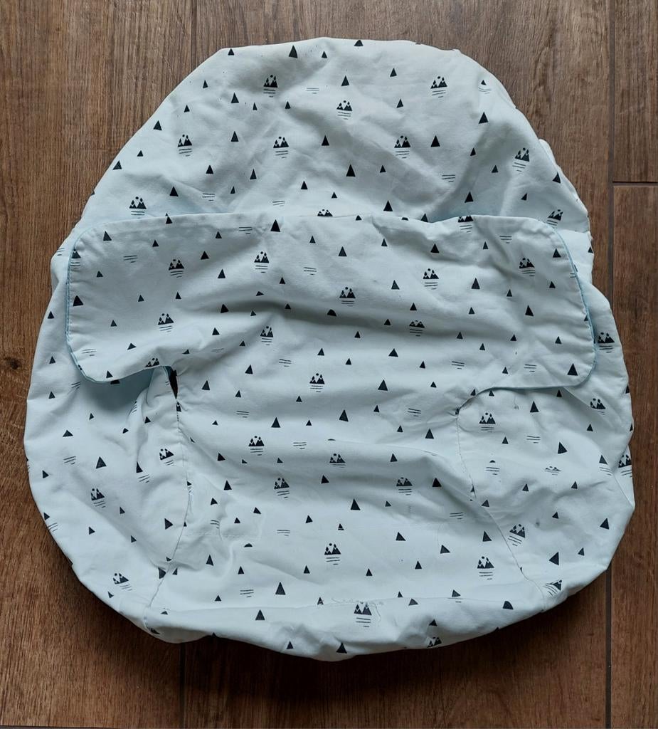 Hoes newborn 2- zijdig stokke tripp trapp oude model kuipje, Ophalen of Verzenden, Meegroeistoel