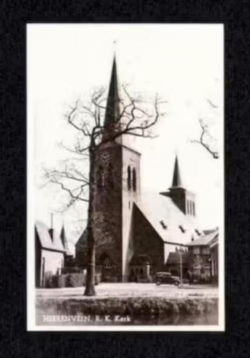 Heerenveen R.K. Kerk Auto 1955., Ophalen of Verzenden, 1940 tot 1960, Ongelopen, Friesland