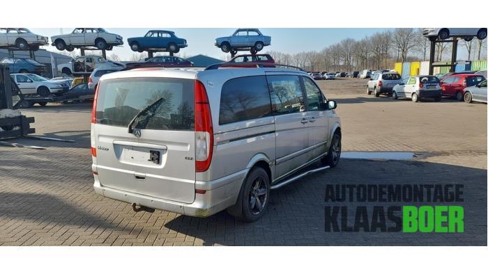 Schuifdeur rechts van een Mercedes Viano (9744), Gebruikt, -, Deur, Ophalen of Verzenden