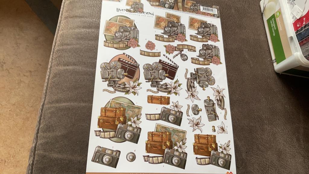 Vintage knipvel 2, Ophalen of Verzenden, Nieuw, Overige thema's, Knipvel