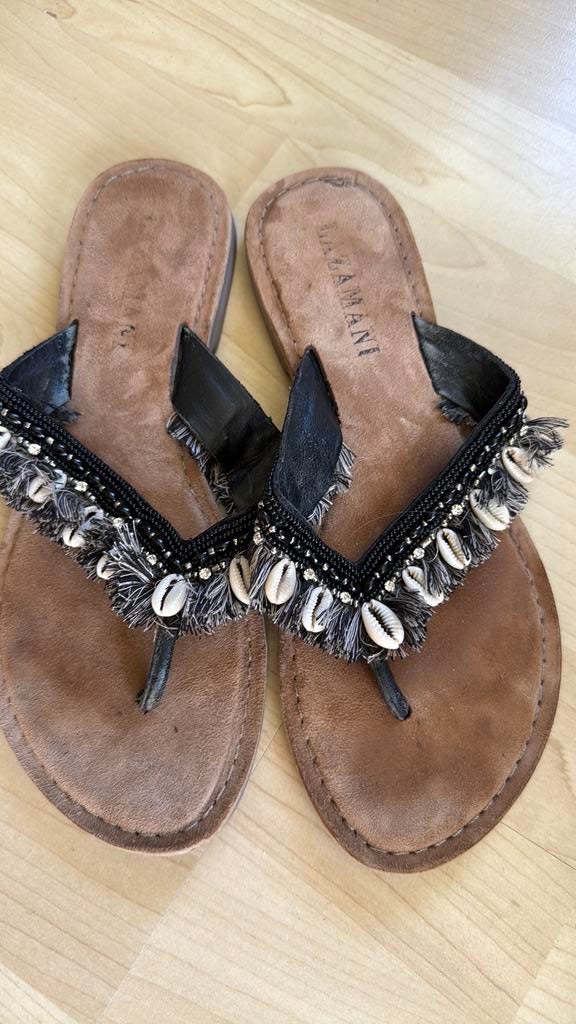 Lazamani slippers 39, Kleding | Dames, Schoenen, Slippers, Zwart, Ophalen of Verzenden, Zo goed als nieuw