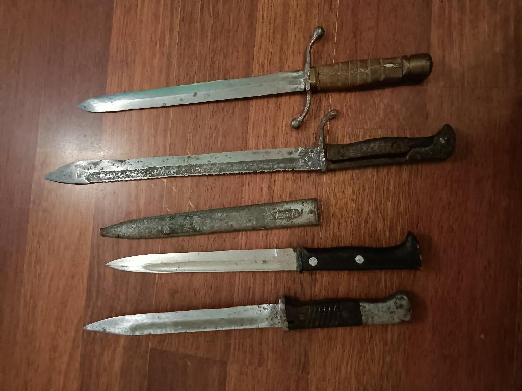 4 Bajonetten, Ophalen, Overige gebieden