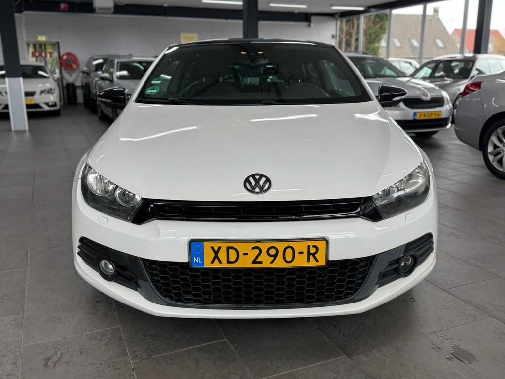 Volkswagen Scirocco 1.4 TSI panoramadak half leer airco elek, Auto's, Voorwielaandrijving, Euro 5, 15 km/l, Gebruikt