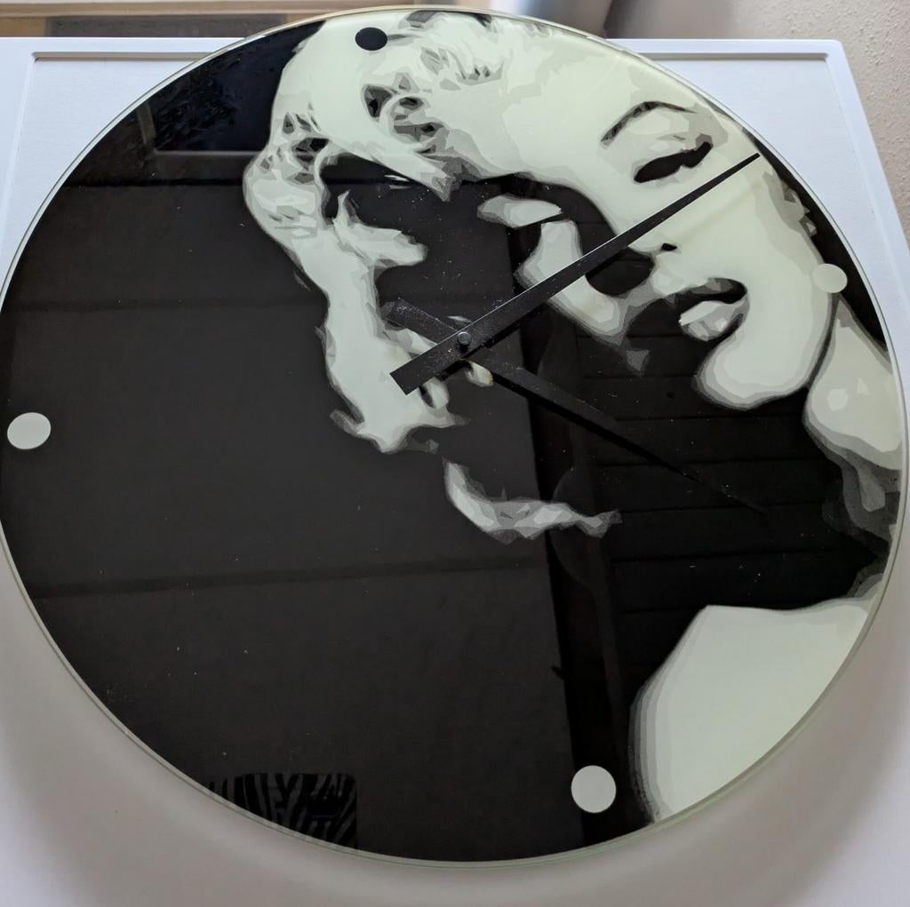 Klok Marlyn Monroe, Ophalen of Verzenden, Gebruikt, Wandklok
