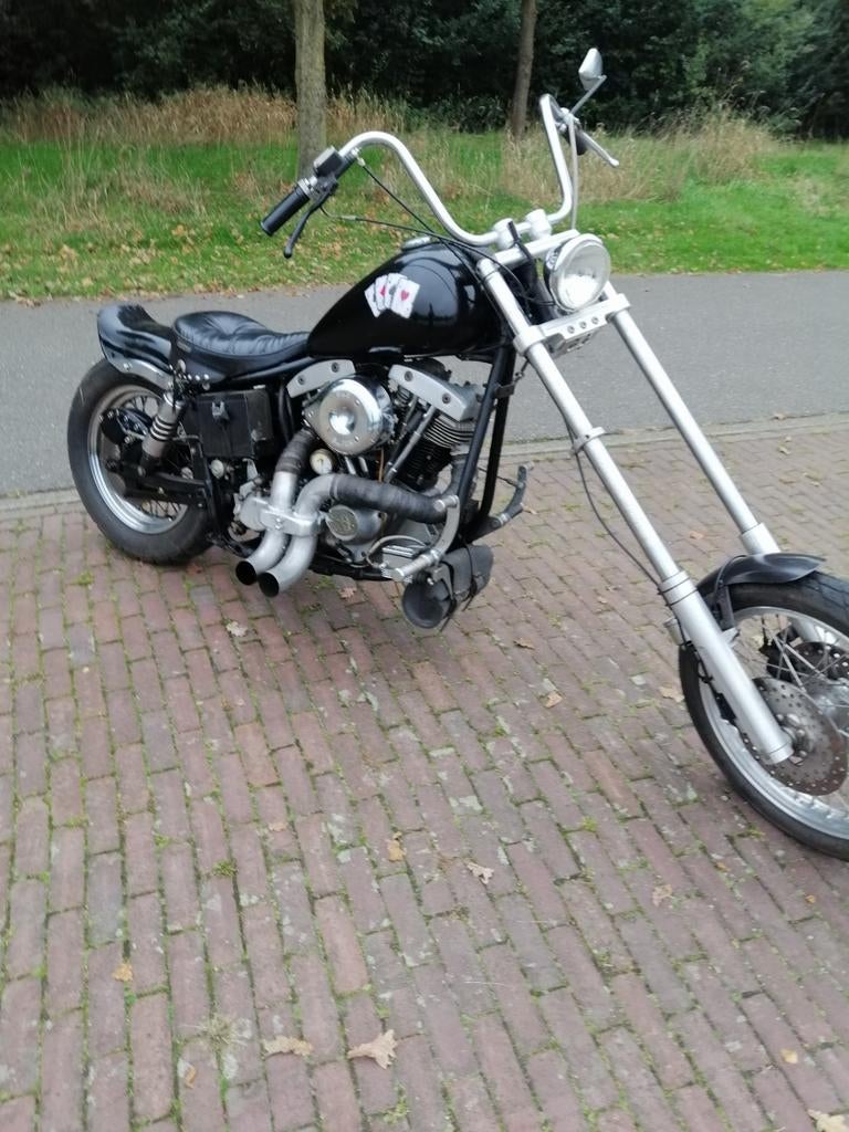 Harley davidson flh chopper