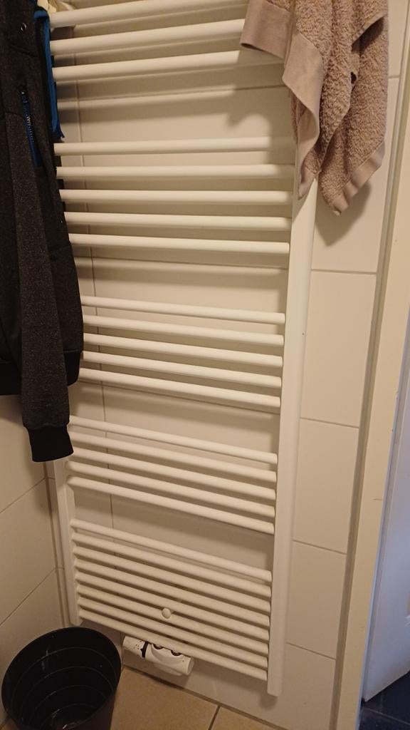 15 x radiator radiatoren douche design radiator, Doe-het-zelf en Verbouw, Verwarming en Radiatoren, Ophalen of Verzenden, Radiator