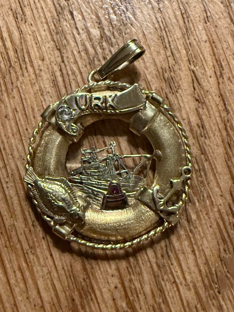 Hanger boei kotter urk, Ophalen, Zo goed als nieuw, Met edelsteen, Goud