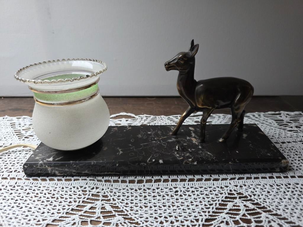 Franse lamp met hertje op marmeren voet, Antiek en Kunst, Ophalen of Verzenden