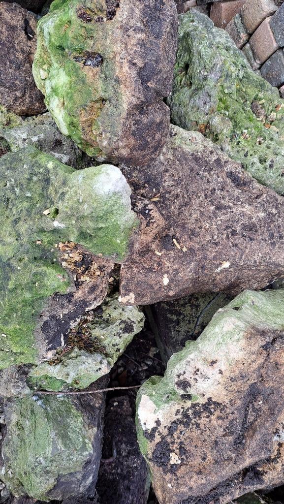 Gratis op te halen , partij keien/rotsbloken  40 stuks, Tuin en Terras, Grind, Keien en Split, Ophalen of Verzenden, Gebruikt