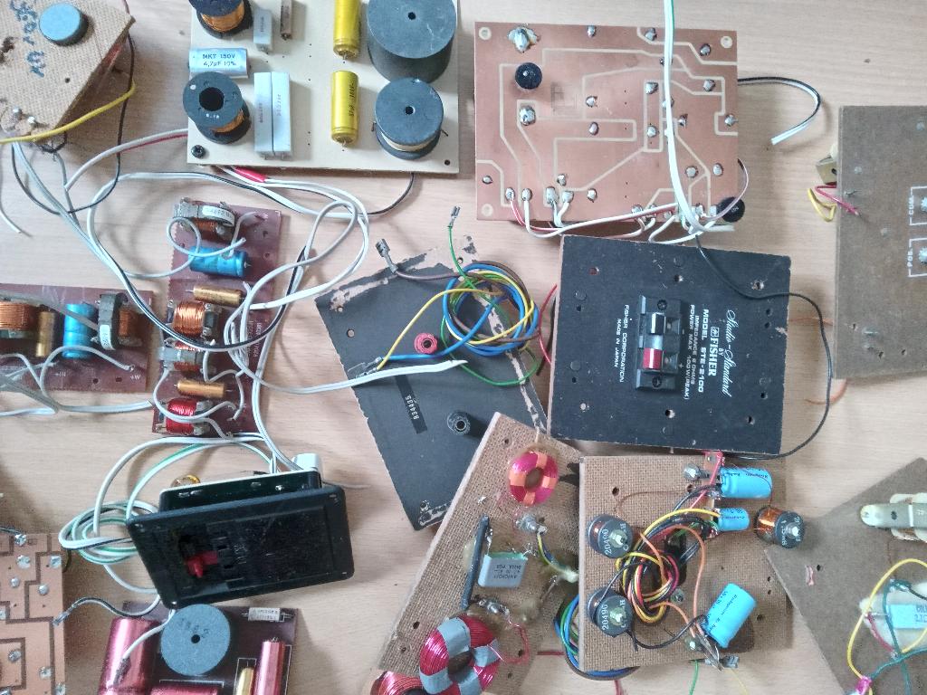 Tannoy, Elac, Bose , Quadral...terminals + filterboards, Verzenden, Zo goed als nieuw, 60 tot 120 watt, Bose
