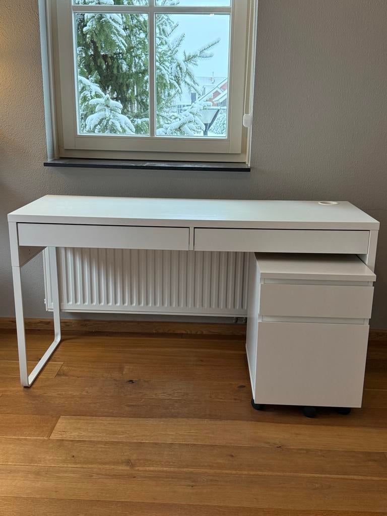 Ikea Micke Bureau 142x50 - Gebruikt, Ophalen, Gebruikt, Bureau
