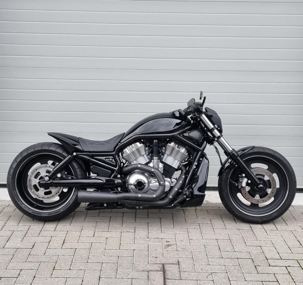 Harley Davidson V-rod VRSCB 2005 20.340 KM