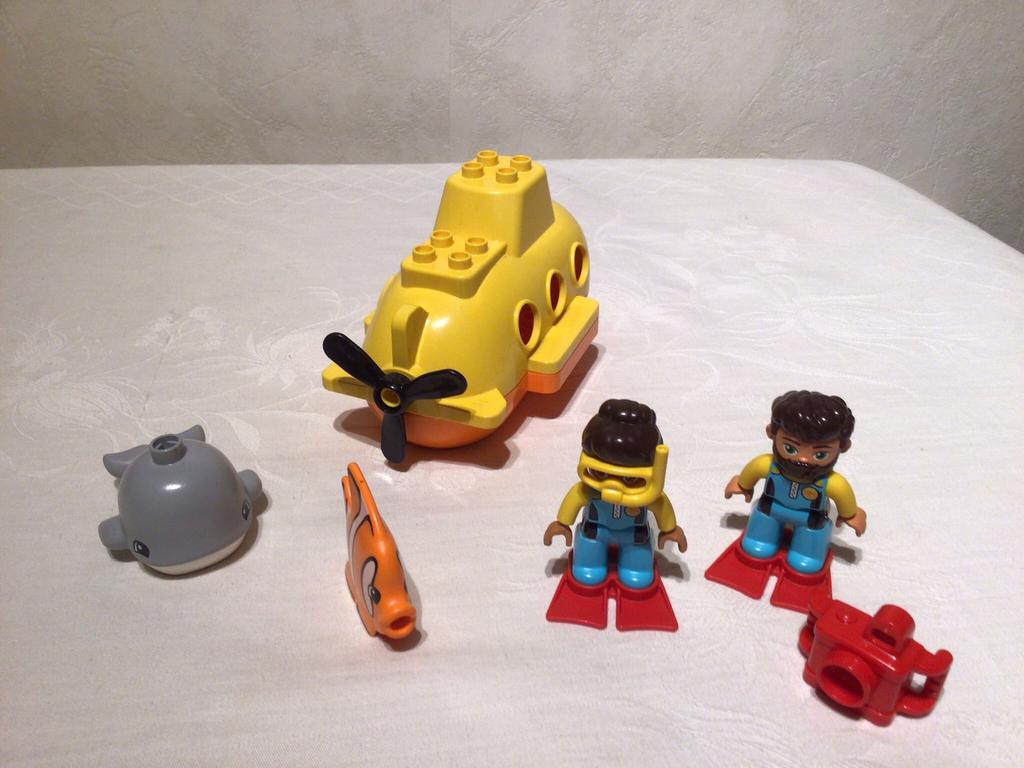 100910  onderduikers van duplo en nog meer duplo, Ophalen, Zo goed als nieuw, Duplo