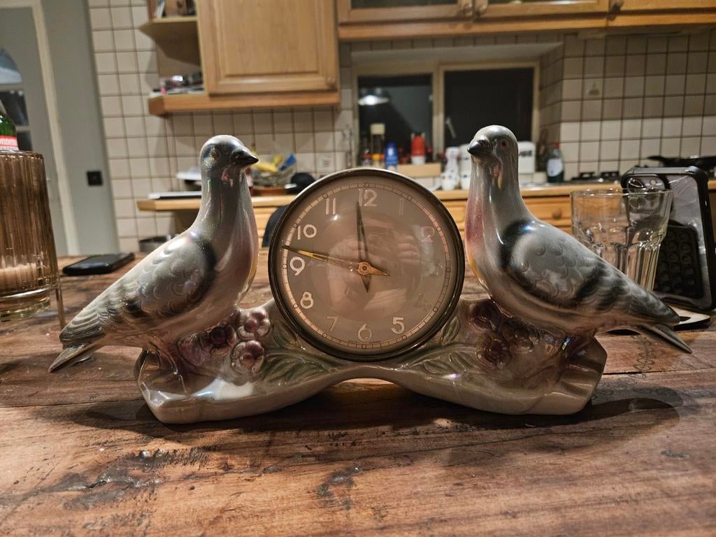 Tekoop mooie antieke klok, Ophalen