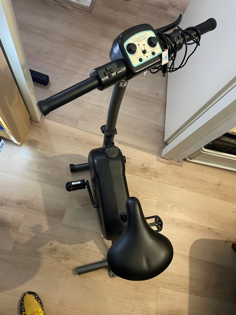 Cyberbike Magnetic Edition Wii, Ophalen, Gebruikt, Overige genres, 3 spelers of meer