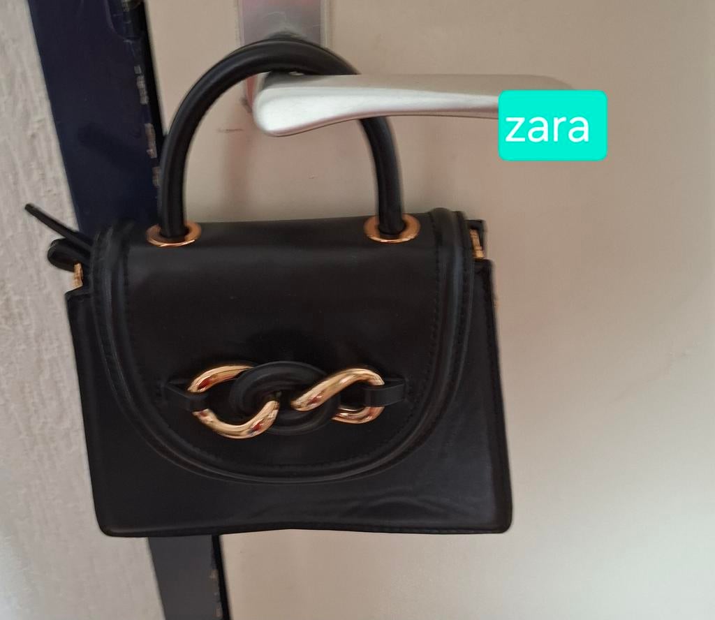 zwarte Zara crossbody tas, Ophalen of Verzenden, Zo goed als nieuw, Zwart, Schoudertasje