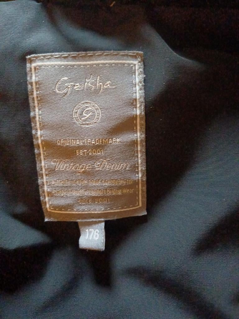 Geisha jas maat 176 - weinig gedragen, Geisha, Ophalen of Verzenden, Zo goed als nieuw