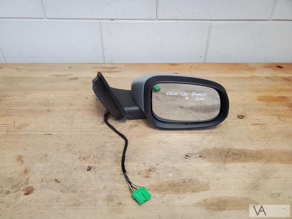 Volvo C30 2009 - 2013 spiegel rechts FACELIFT 6 draden €100, Auto-onderdelen, Spiegels, Volvo, Gebruikt, Ophalen of Verzenden