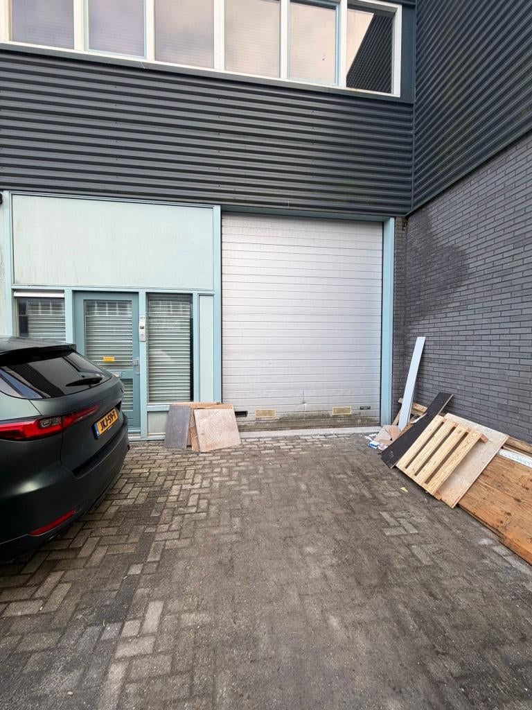 Kantoorruimte te huur diemen 100m2, Zakelijke goederen, Bedrijfs Onroerend goed, 100 m², Huur, Kantoorruimte