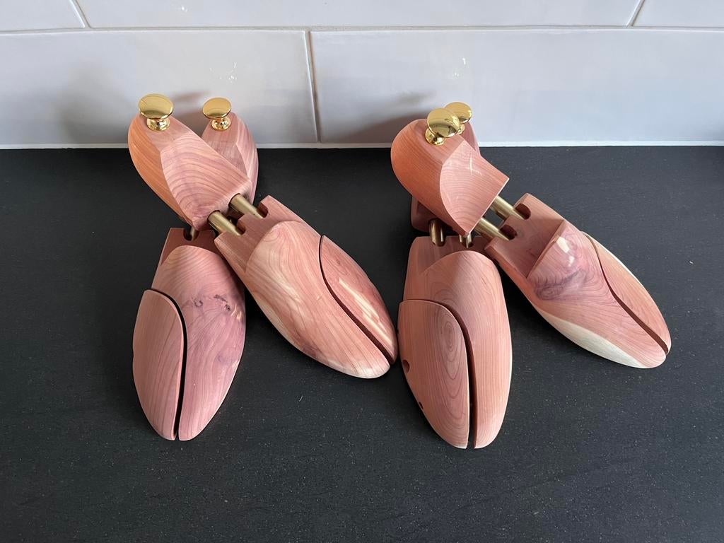 Set van 2 paar luxe cederhouten schoenspanners maat 46 nieuw, Bruin, Cederhout, Overige typen, Ophalen of Verzenden